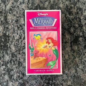 Disney The Little Mermaid Ariel's Gift VHS - Pink and Green